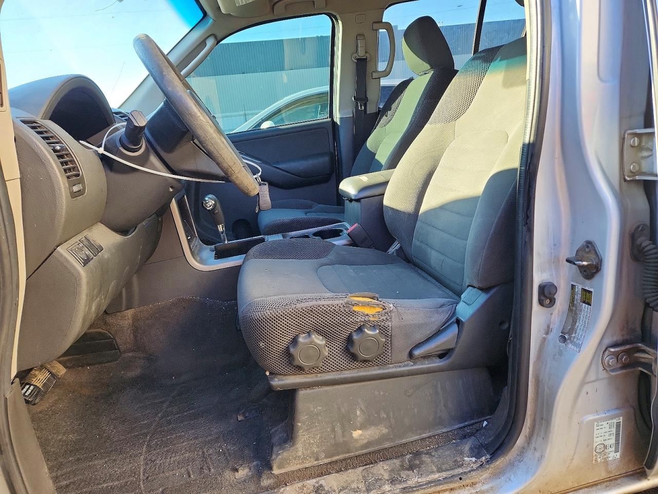 2010 Nissan Pathfinder S - Фото 7