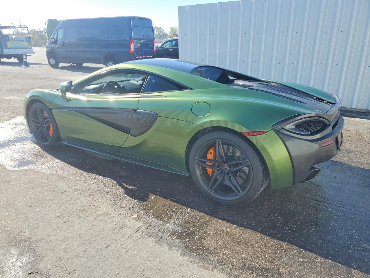 2017 Mclaren Automotive 570S - Image 2