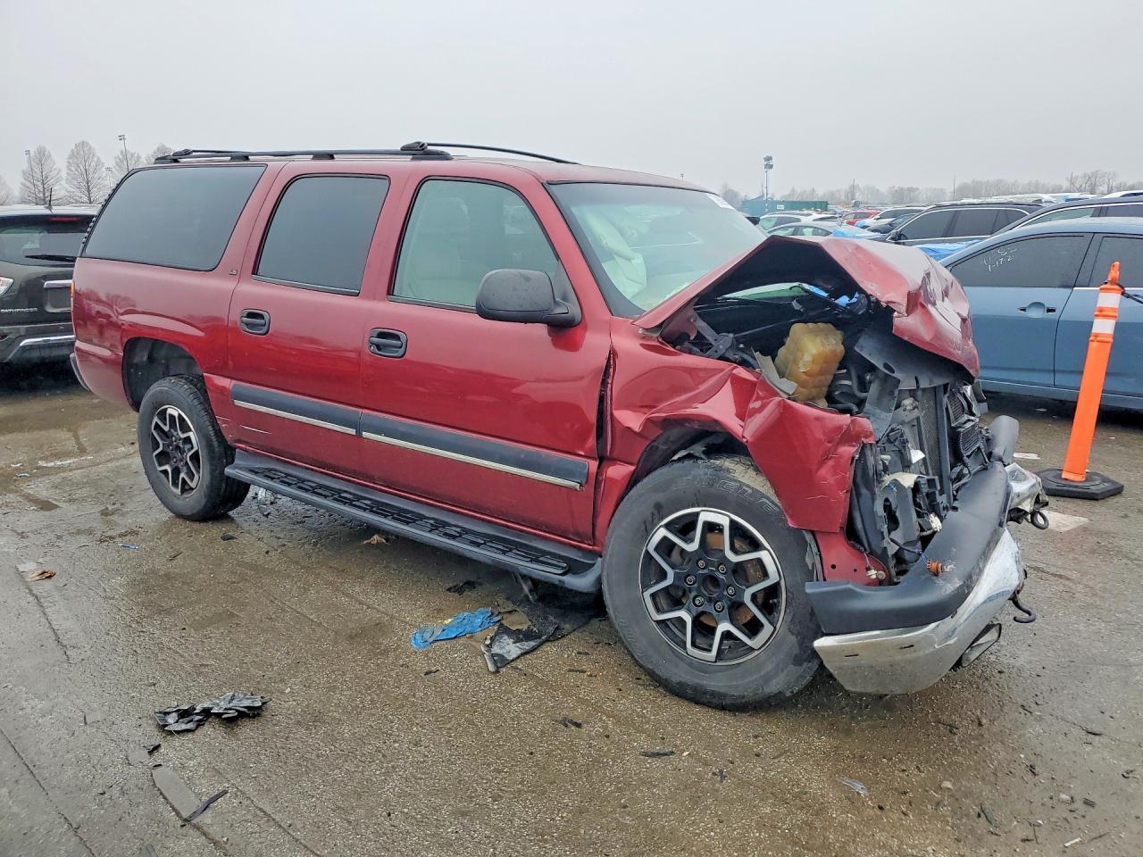 2001 Chevrolet Suburban C1500 - Image 4