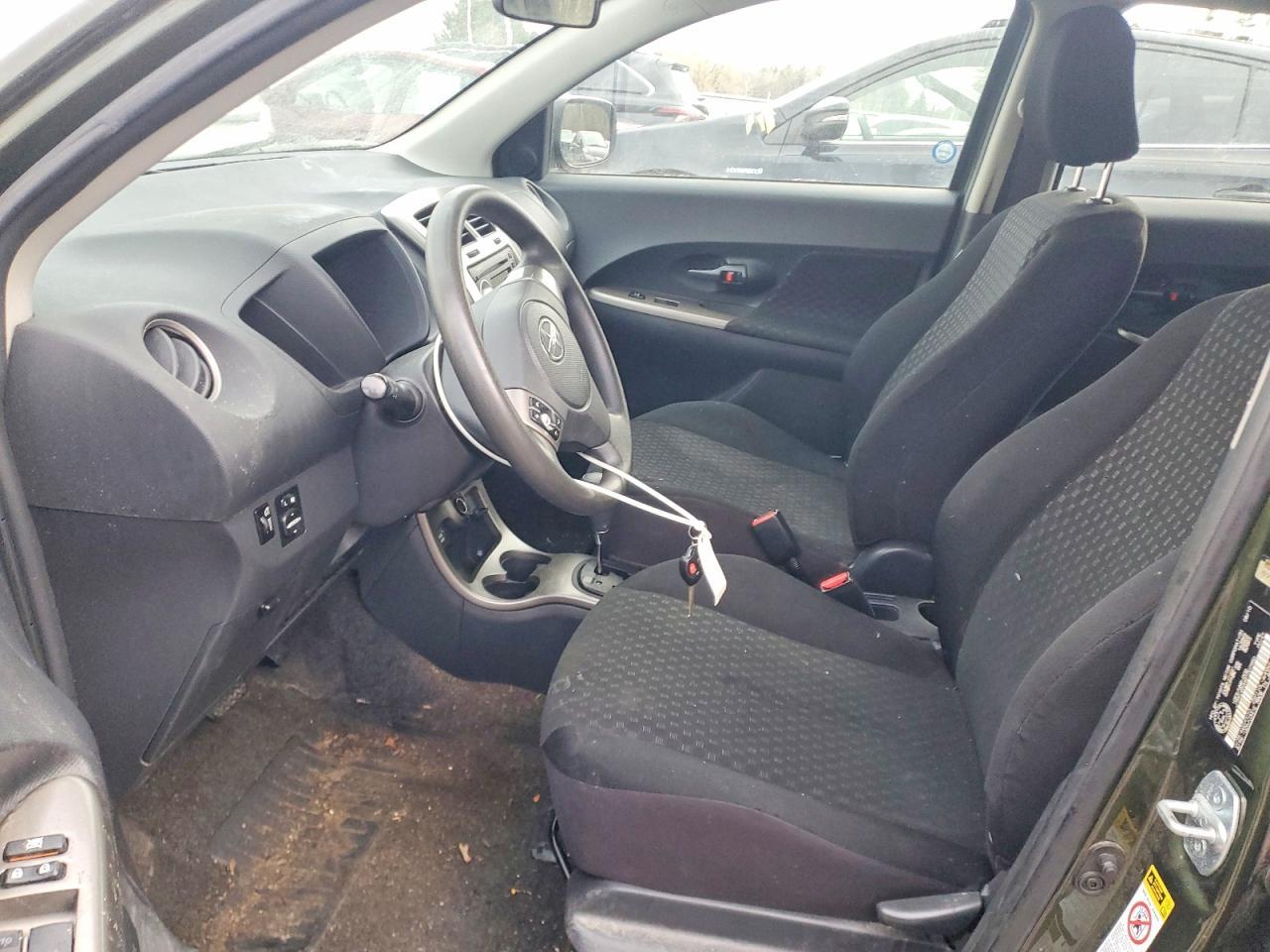 2011 Scion Xd Base - Image 7