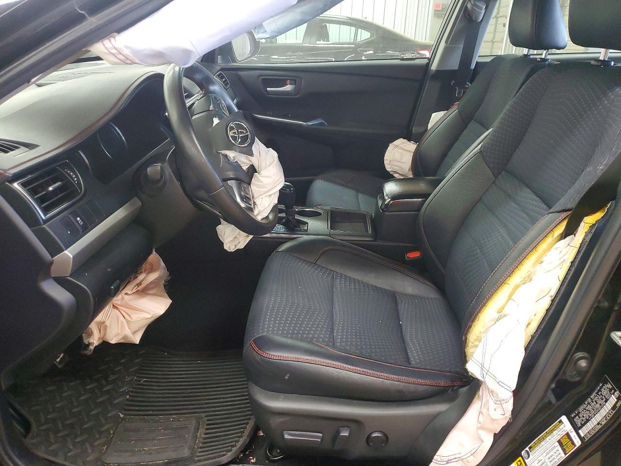 2015 Toyota Camry Se - Image 7