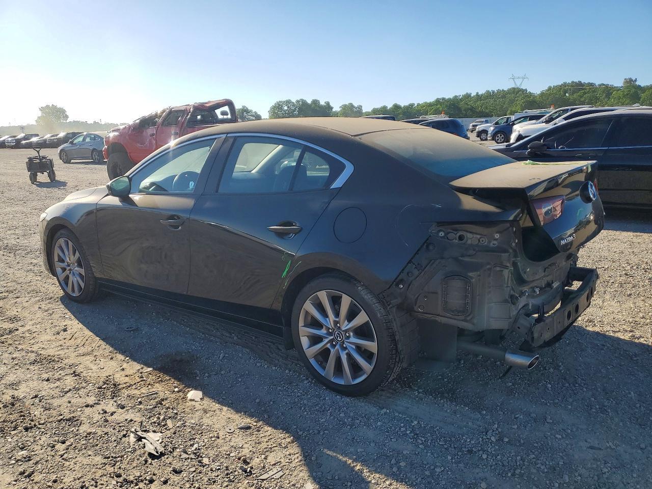 2021 Mazda 3 Select - Фото 2