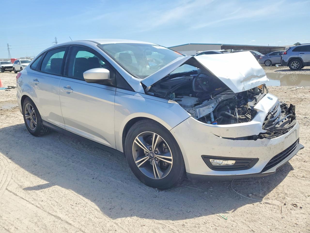 2018 Ford Focus Se - Image 4