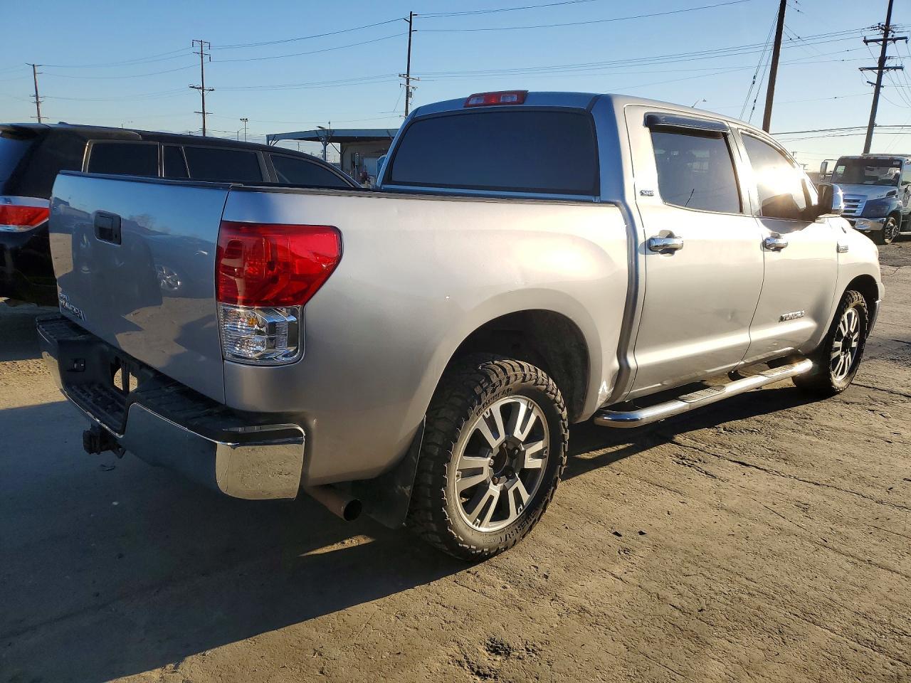 2010 Toyota Tundra Grade - Фото 3