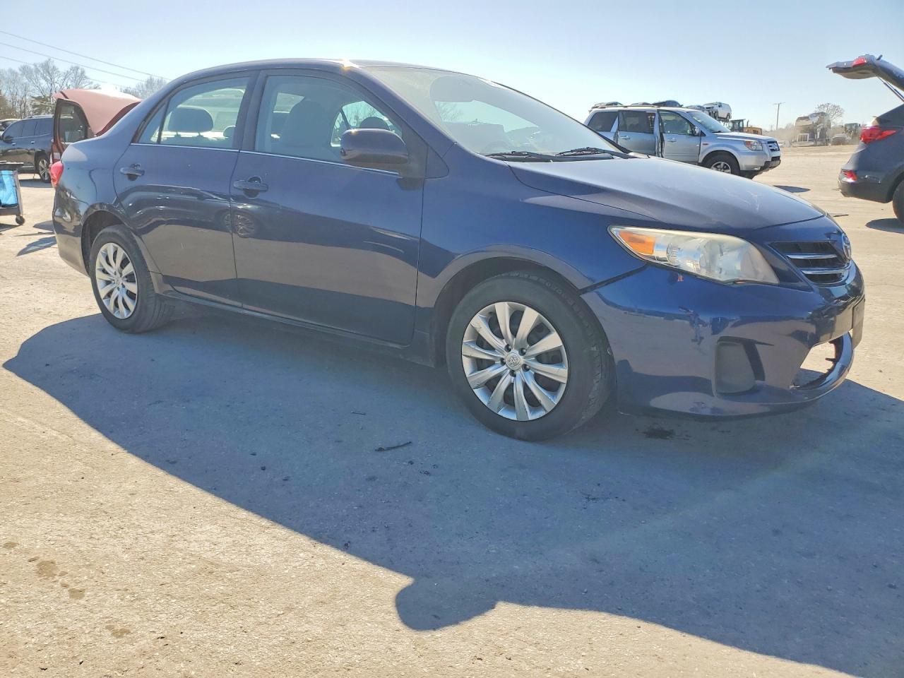 2013 Toyota Corolla Le - Фото 4