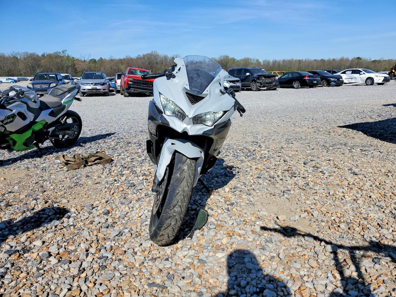 2025 Kawasaki Zx400 S - Фото 2