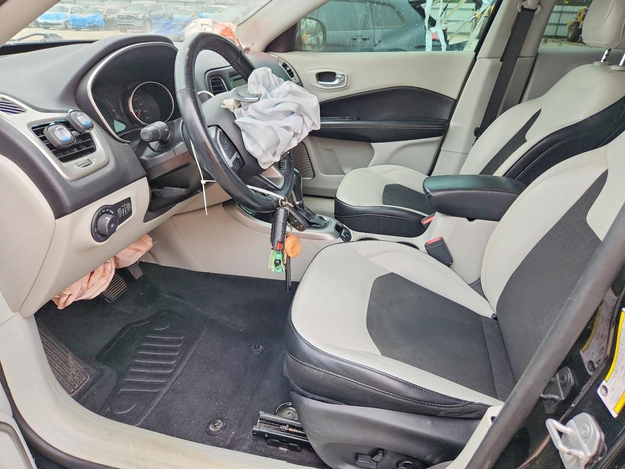 2018 Jeep Compass Latitude - Фото 7