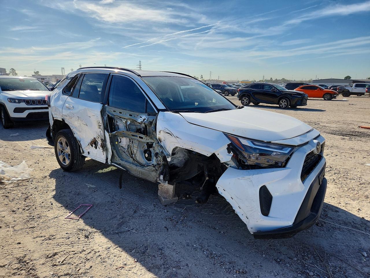 2022 Toyota Rav4 - Фото 4