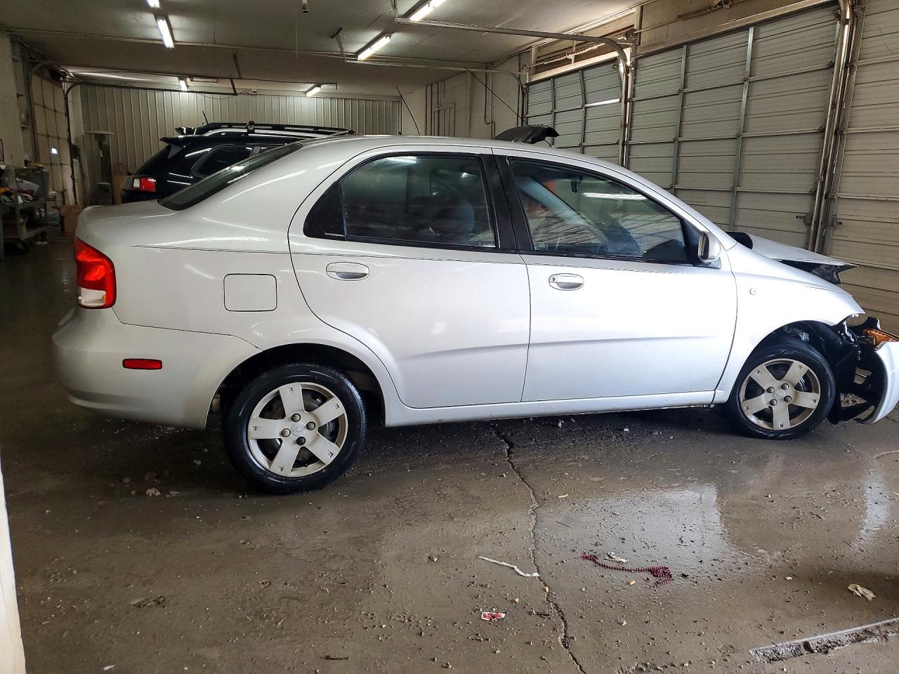 2006 Chevrolet Aveo Base - Image 3