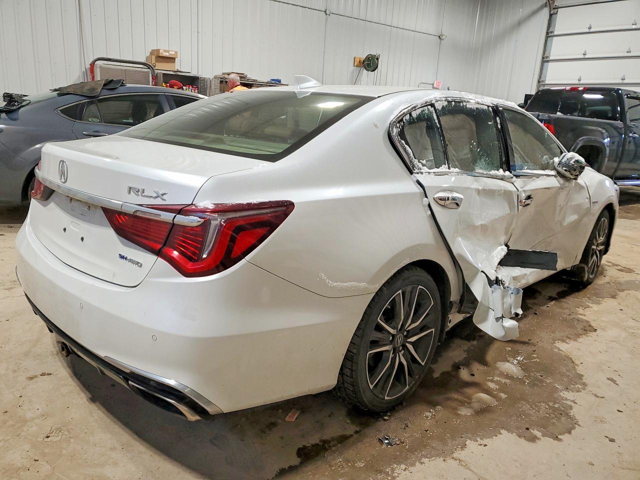 2018 Acura Rlx - Фото 3