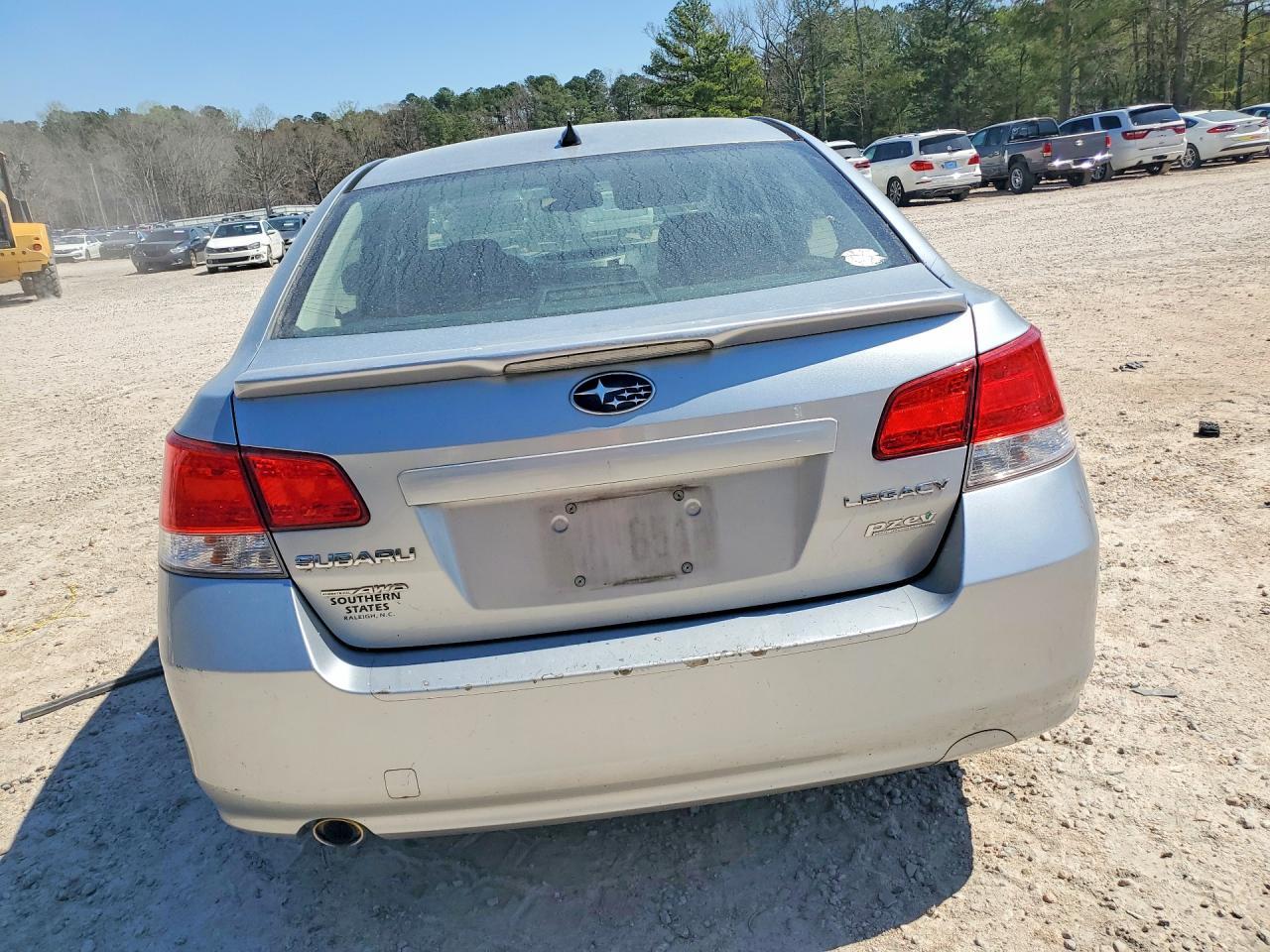 2012 Subaru Legacy 2.5I Limited - Фото 6