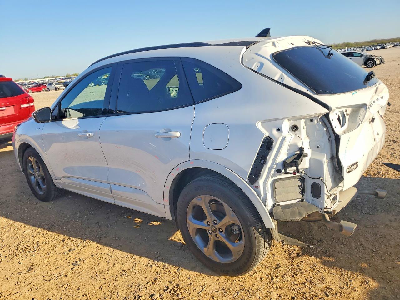 2023 Ford Escape St Line Select - Фото 2