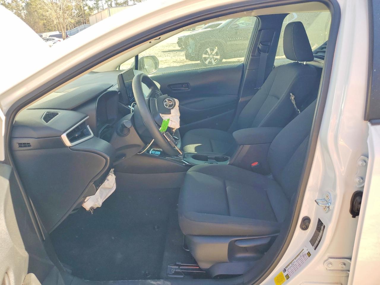 2025 Toyota Corolla Le - Фото 7