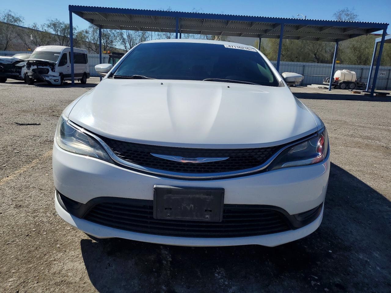 2016 Chrysler 200 Lx - Фото 5