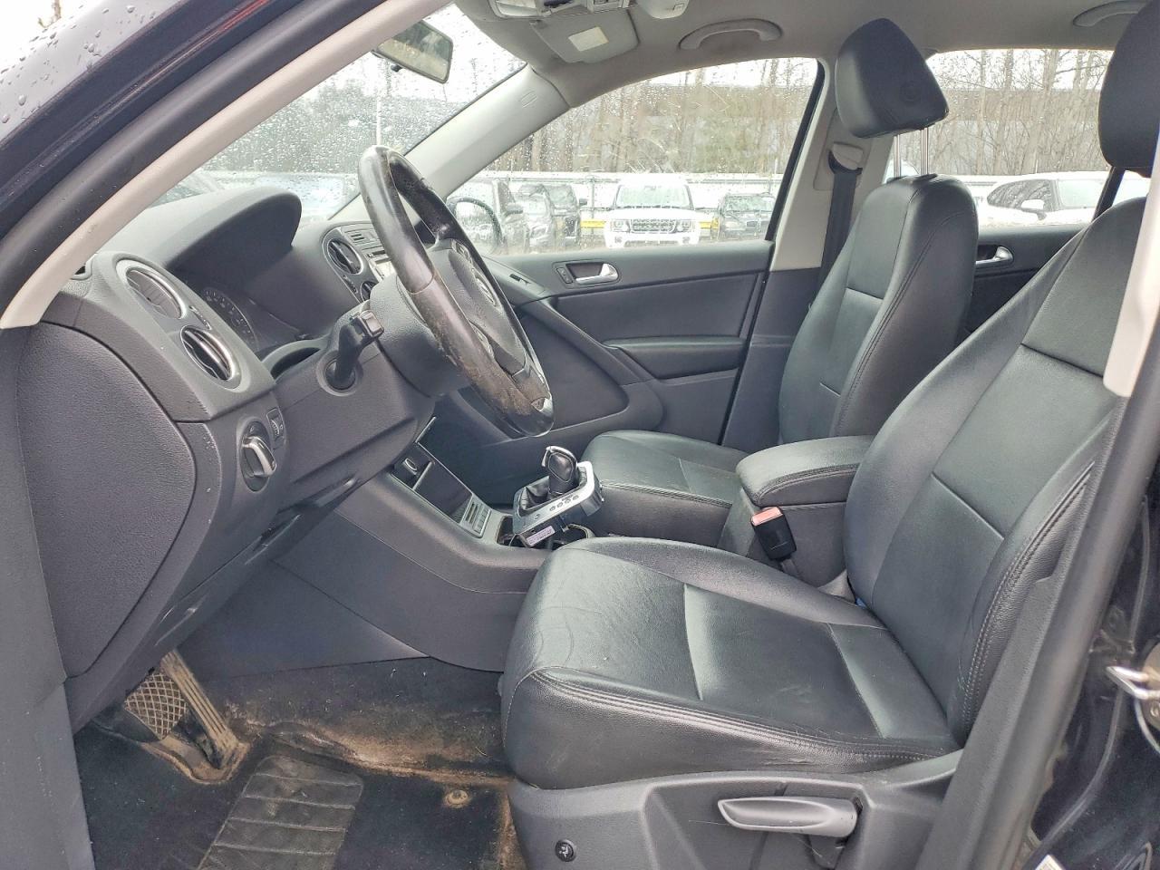 2013 Volkswagen Tiguan S - Фото 7