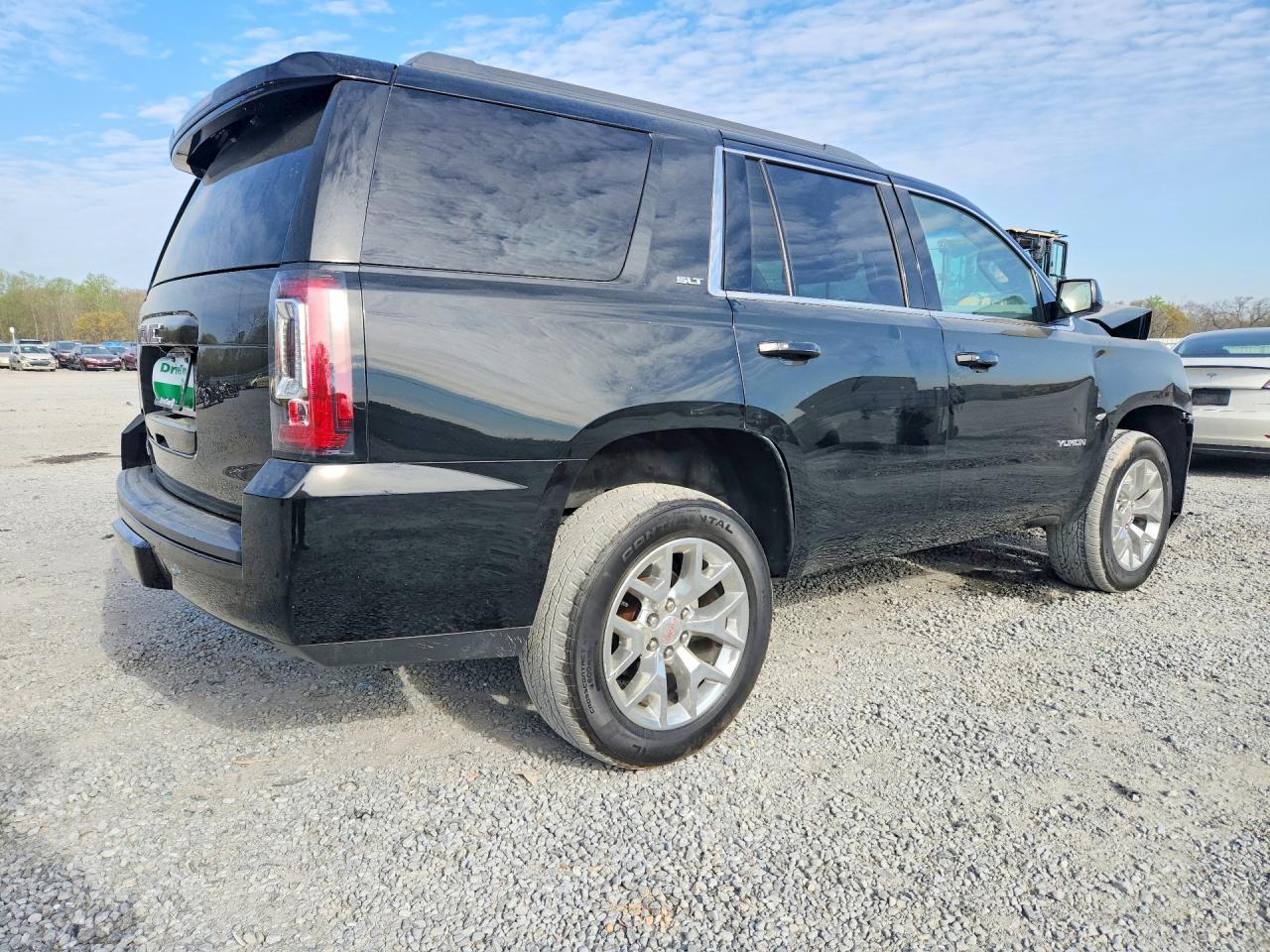2017 GMC Yukon Slt - Image 3