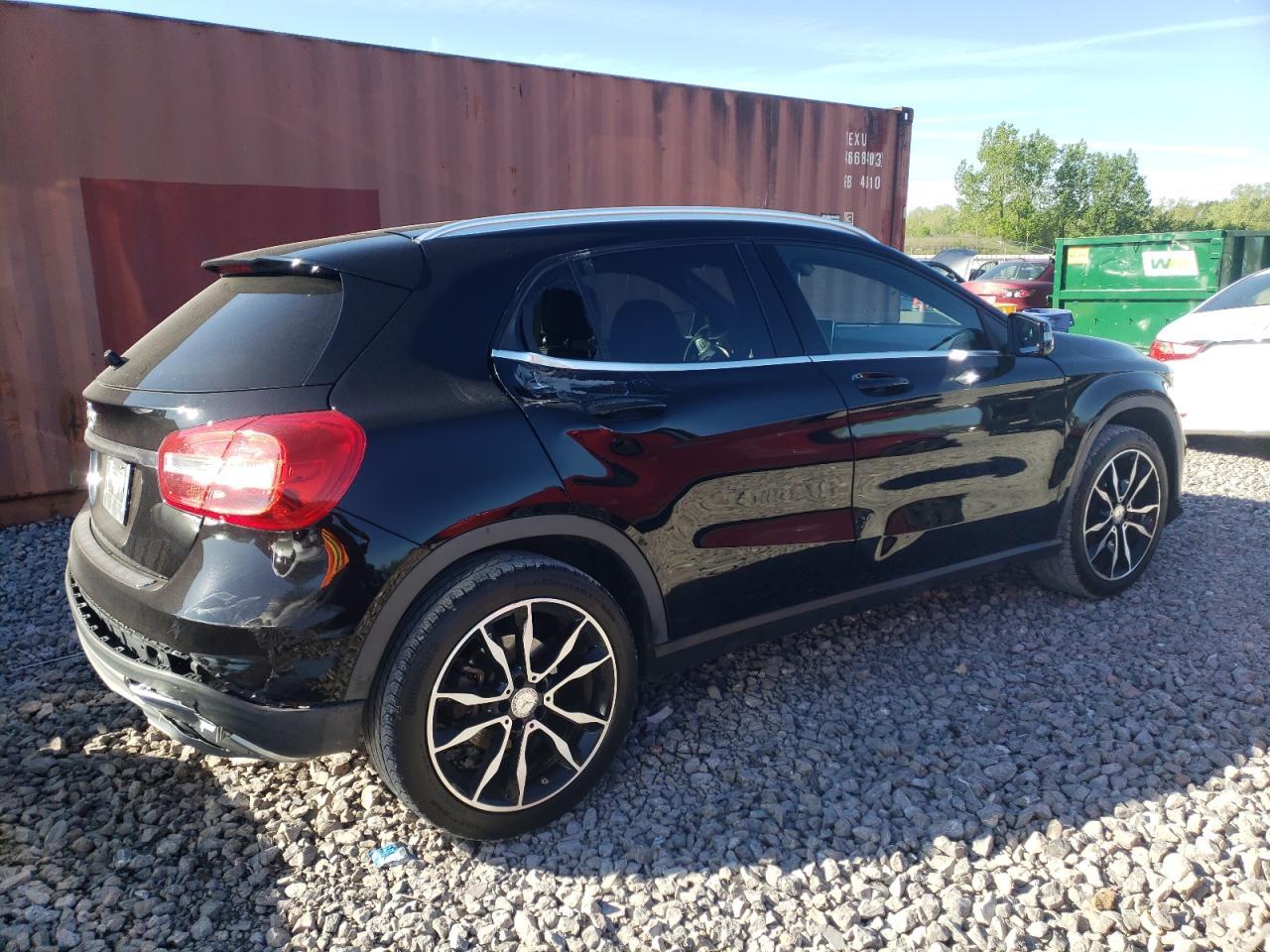 2017 Mercedes-Benz Gla 250 - Image 3