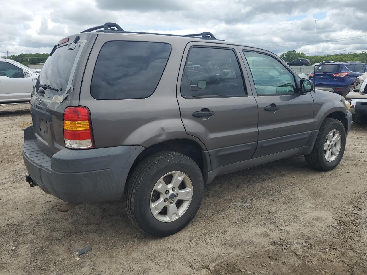 2005 Ford Escape Xlt - Фото 3