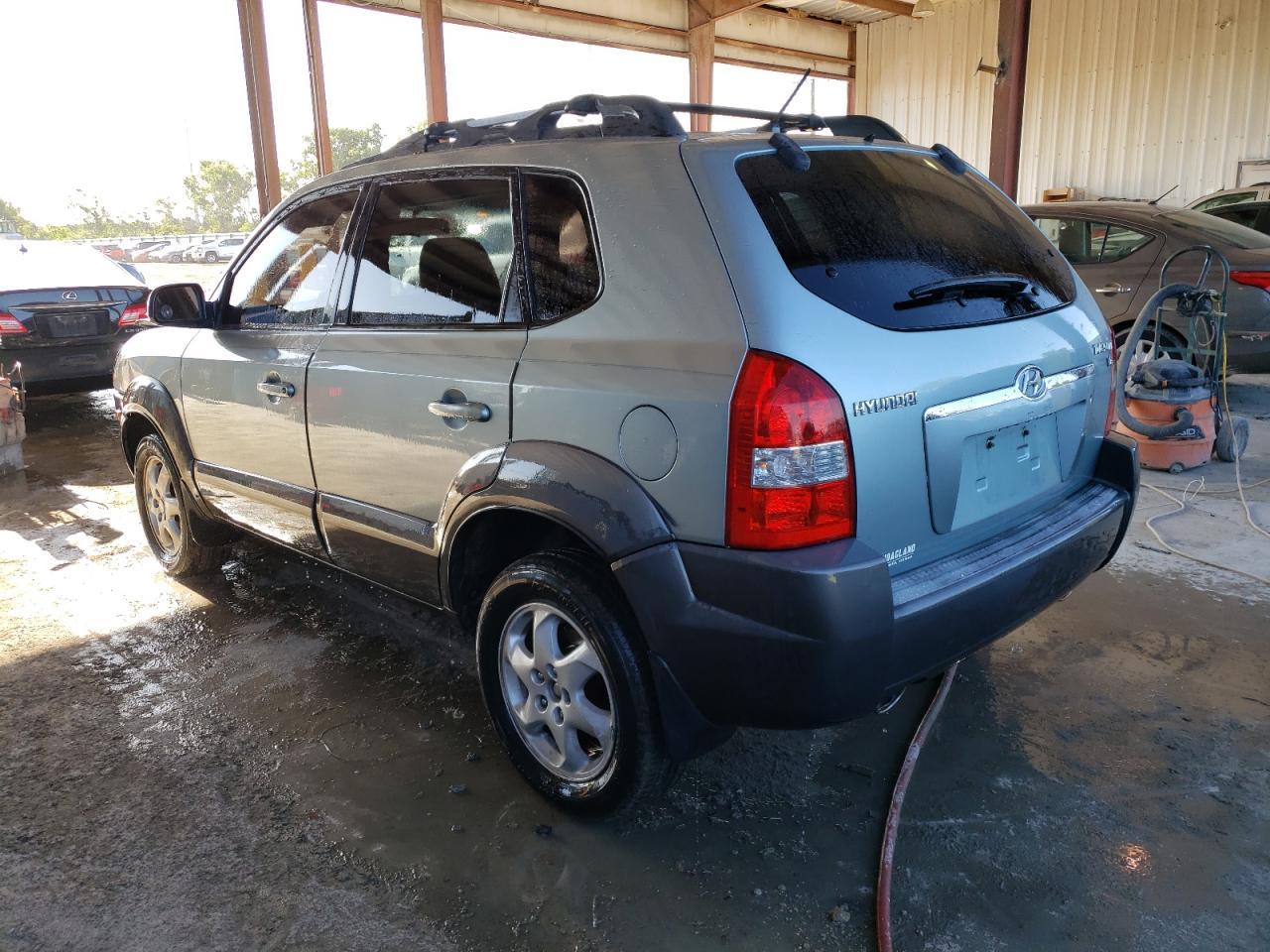 2007 Hyundai Tucson Se - Image 2