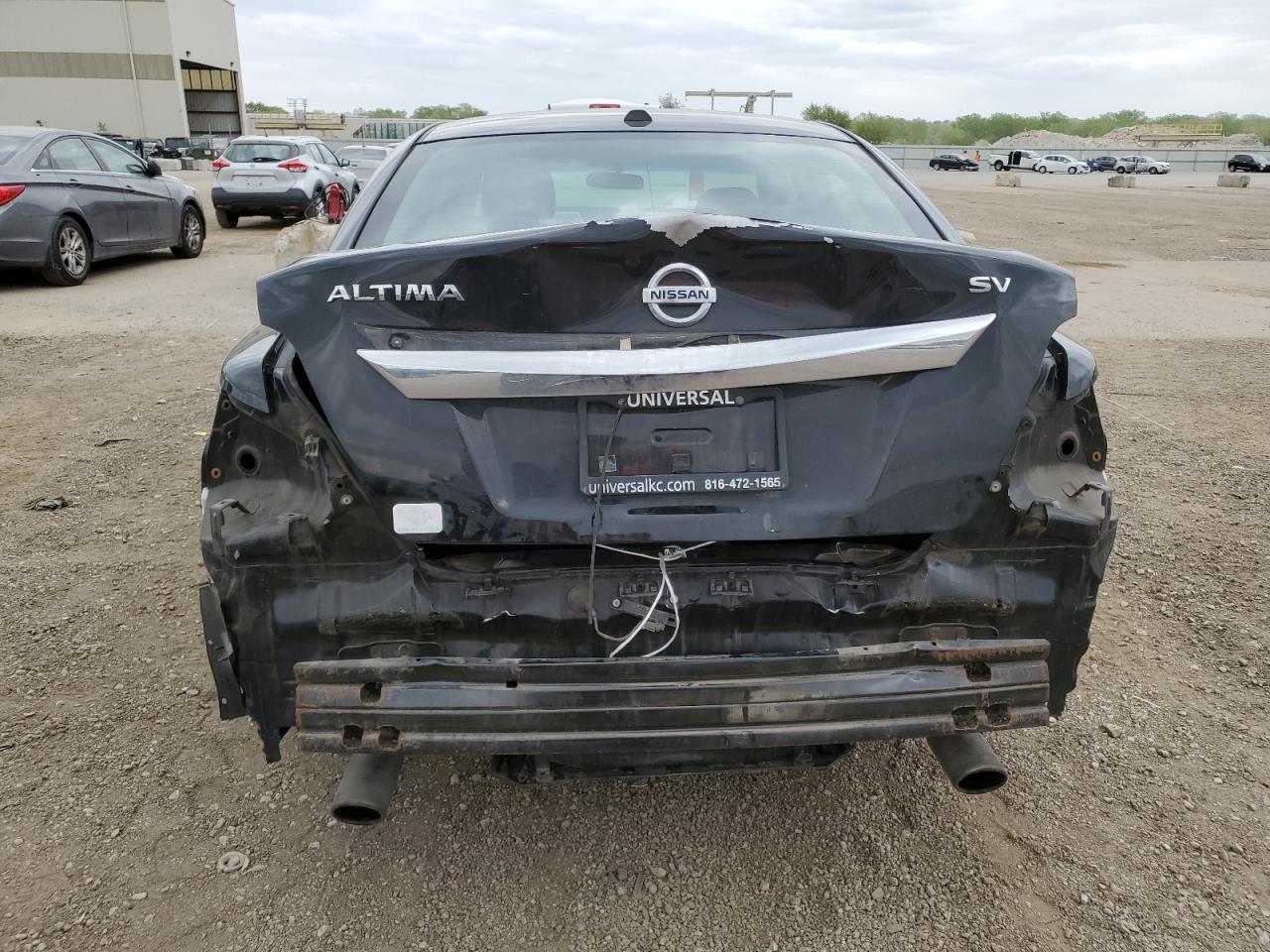 2015 Niss Altima 2.5 - Image 6