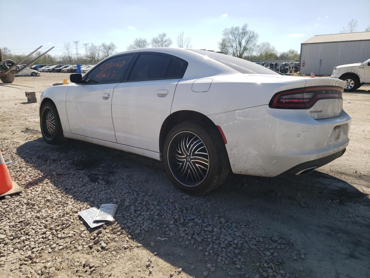 2020 Dodge Charger Sxt - Image 2