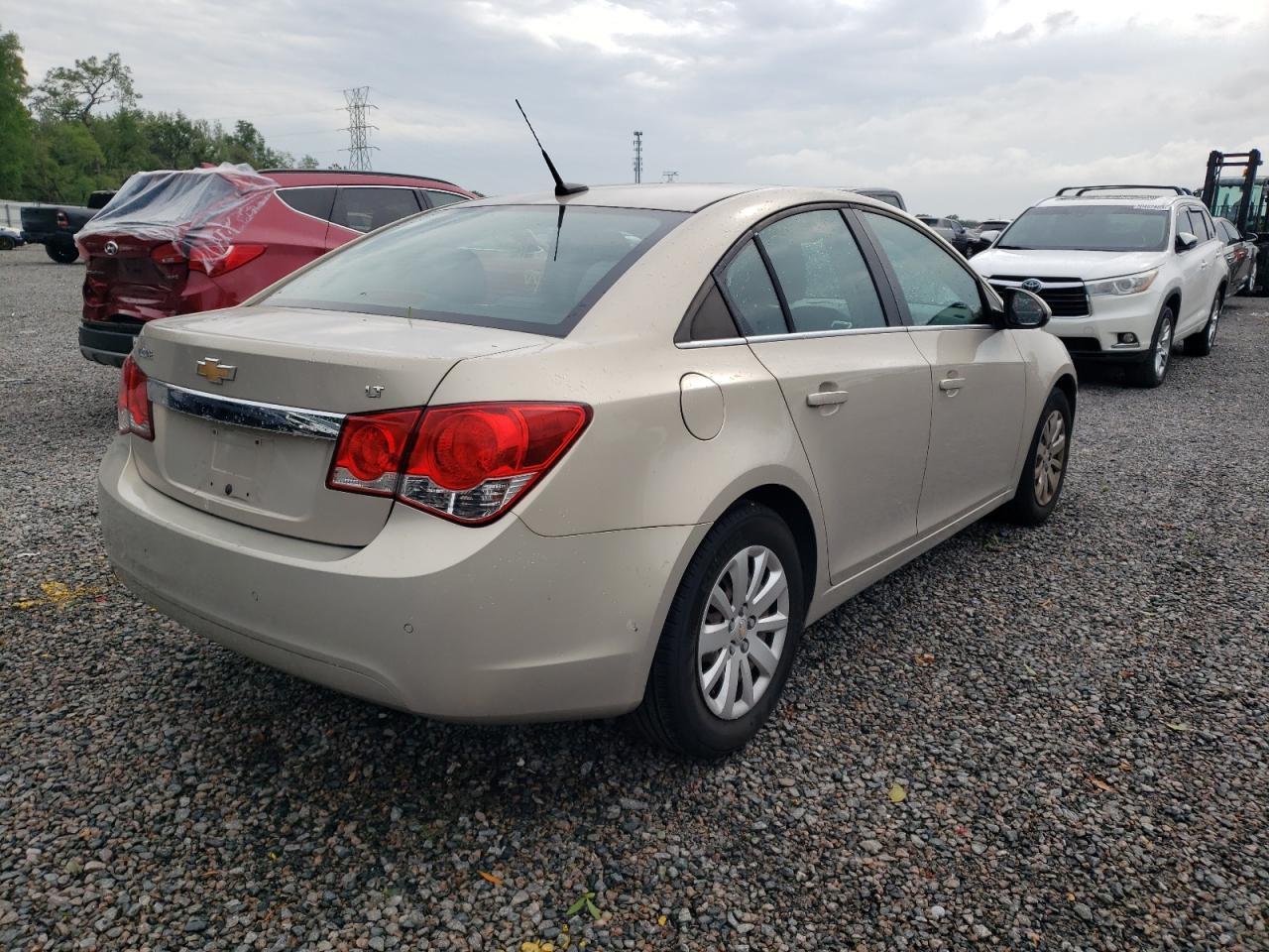 2011 Chevrolet Cruze Lt - Фото 3