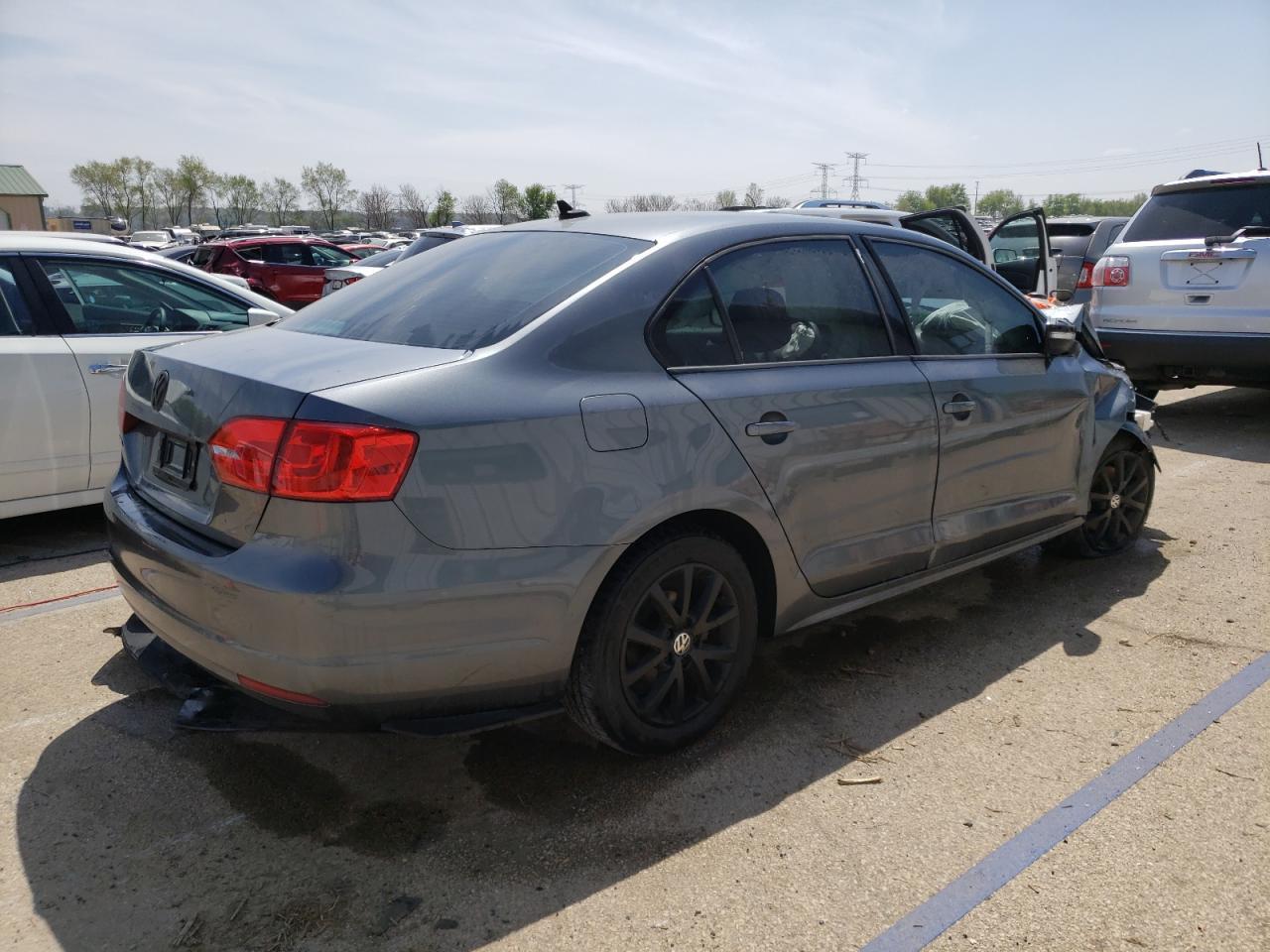 2014 Volkswagen Jetta Se - Image 3