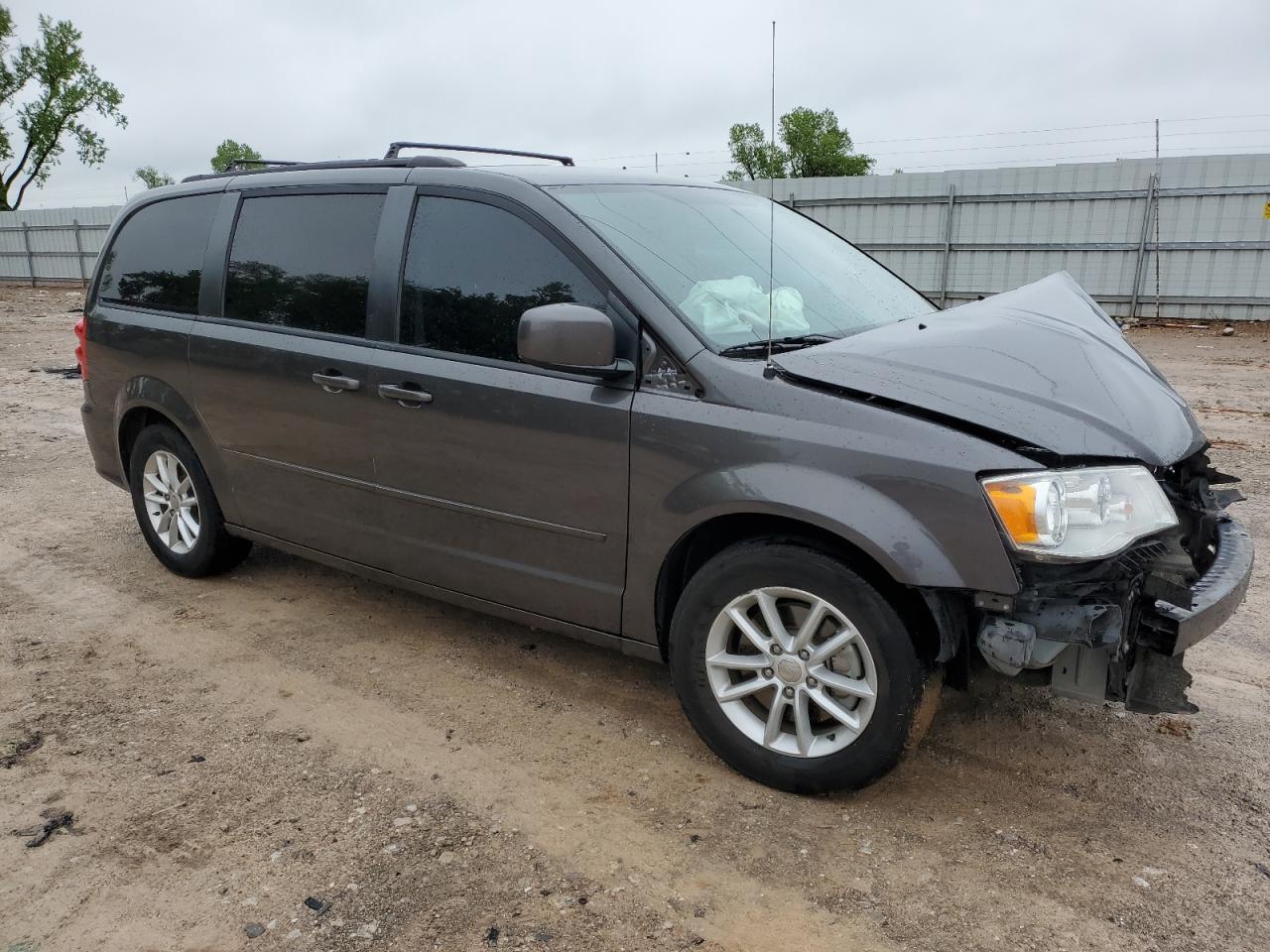 2016 Dodge Grand Caravan Sxt - Фото 4