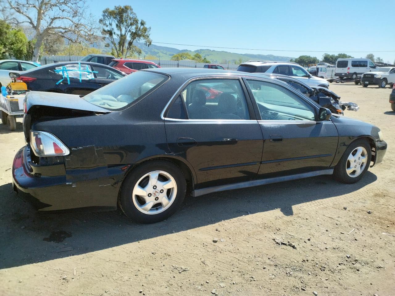 2002 Honda Accord Lx - Фото 3