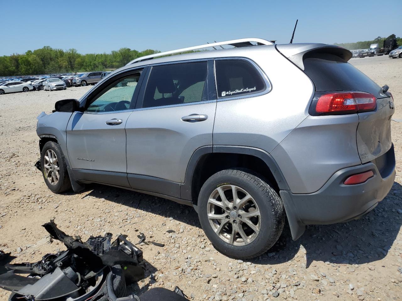2016 Jeep Cherokee Latitude - Фото 2