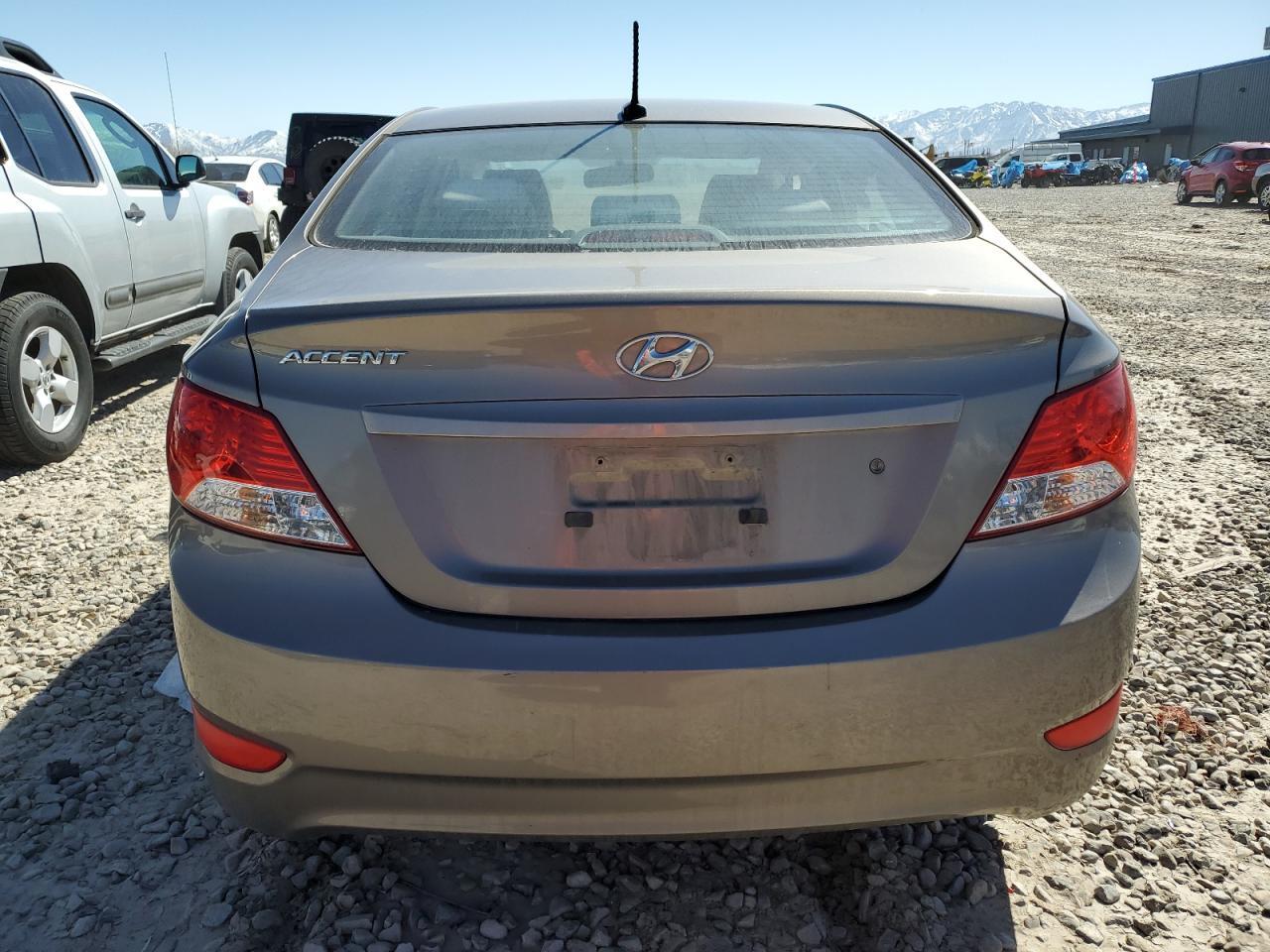 2014 Hyundai Accent Gls - Image 6