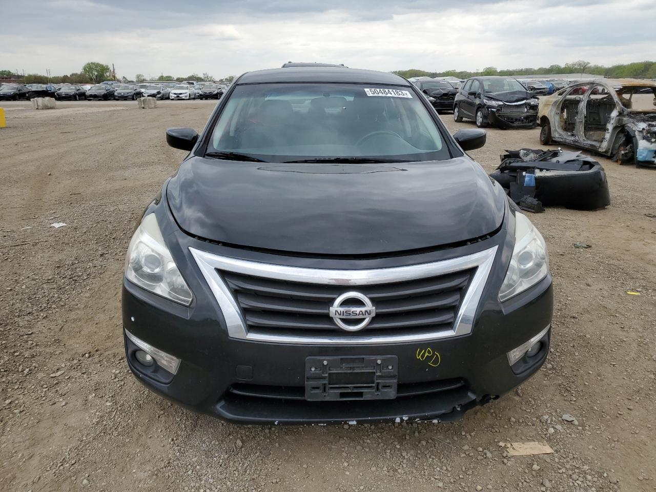 2015 Niss Altima 2.5 - Image 5