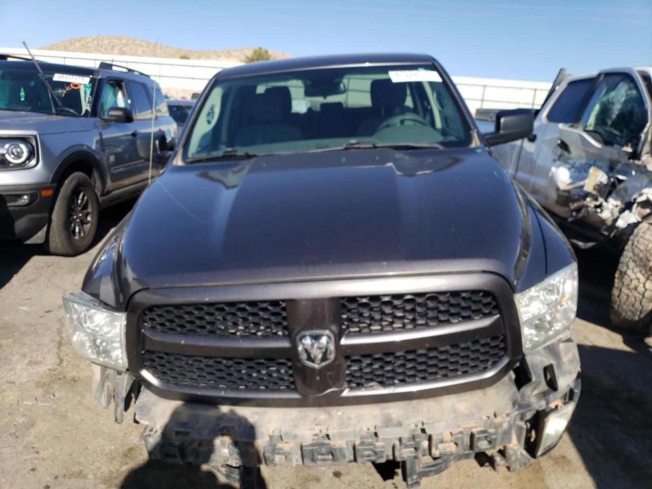 2016 Ram 1500 St - Image 5