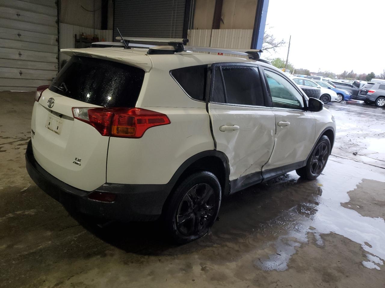 2015 Toyota Rav4 Le - Фото 3