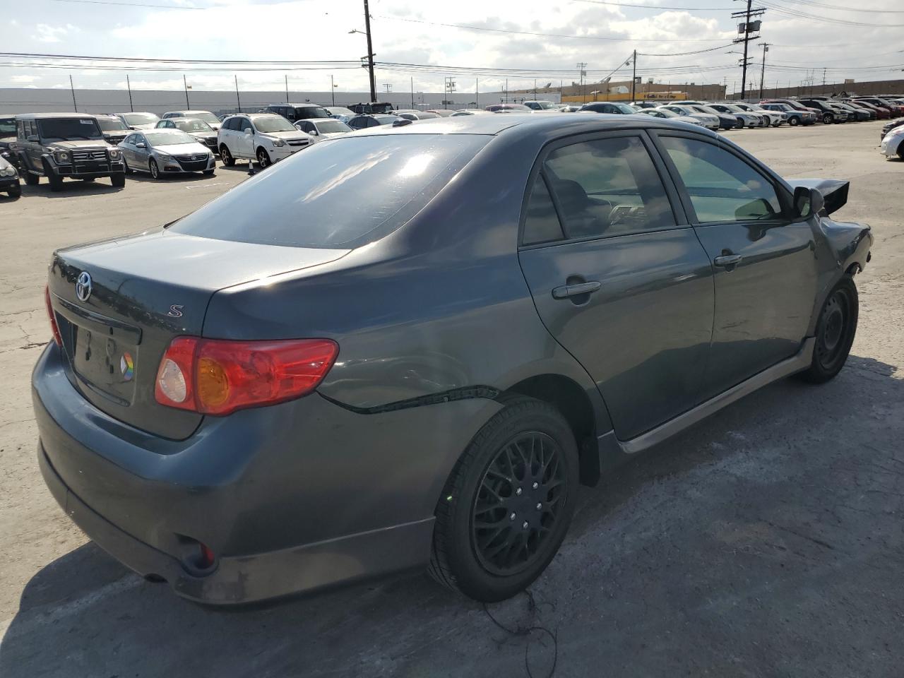 2009 Toyota Corolla Base - Фото 3
