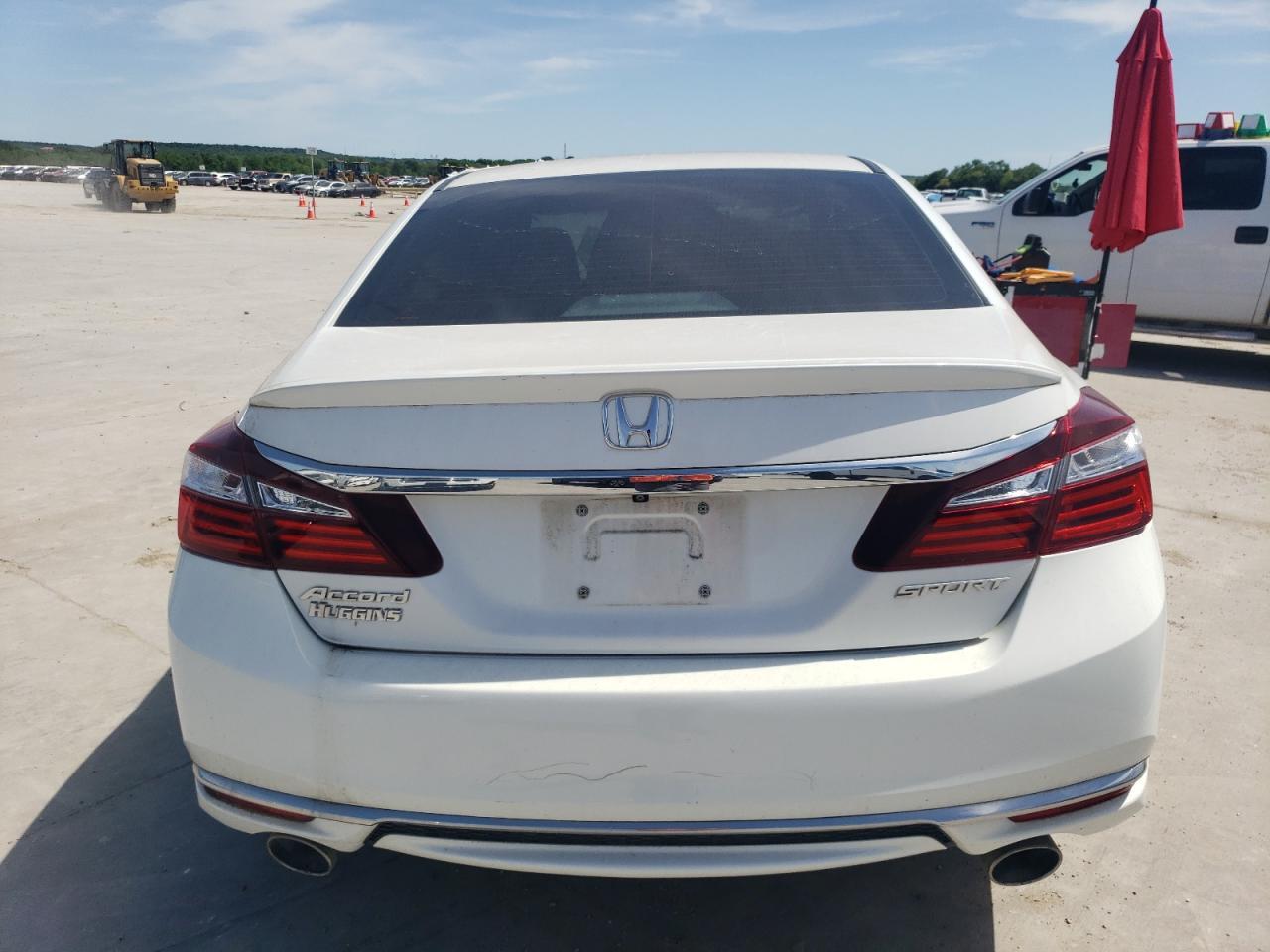 2017 Honda Accord Sport - Image 6