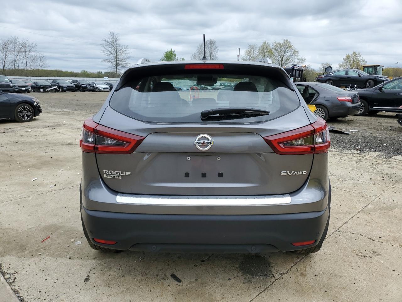 2020 Nissan Rogue Sport S - Фото 6
