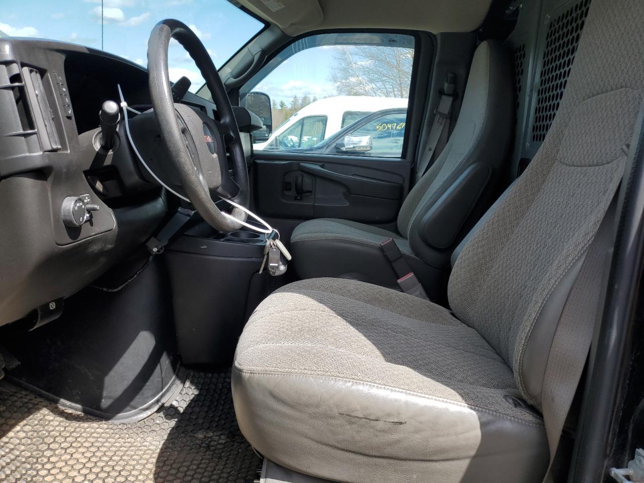 2015 GMC Savana G2500 - Фото 7