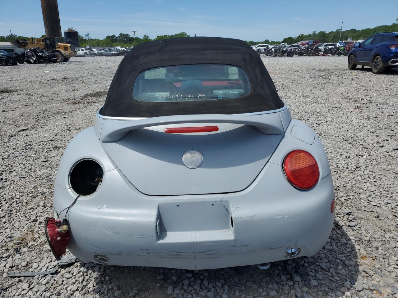 2004 Volkswagen New Beetle Gls - Фото 6