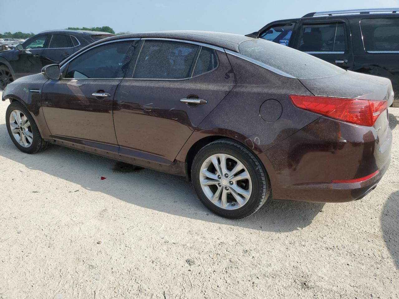 2013 Kia Optima Ex - Image 2