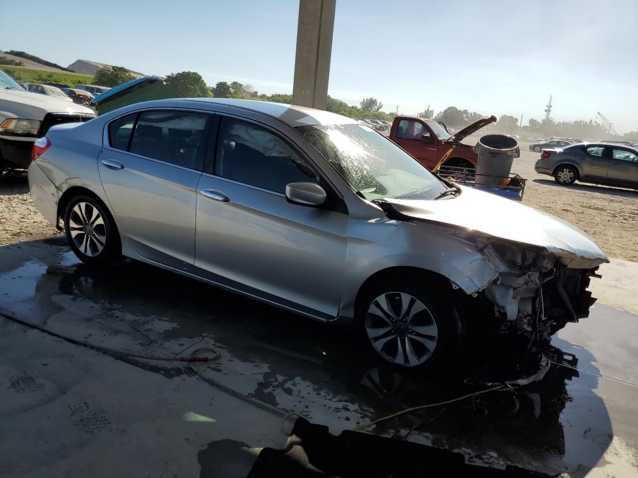 2015 Honda Accord Lx - Фото 4