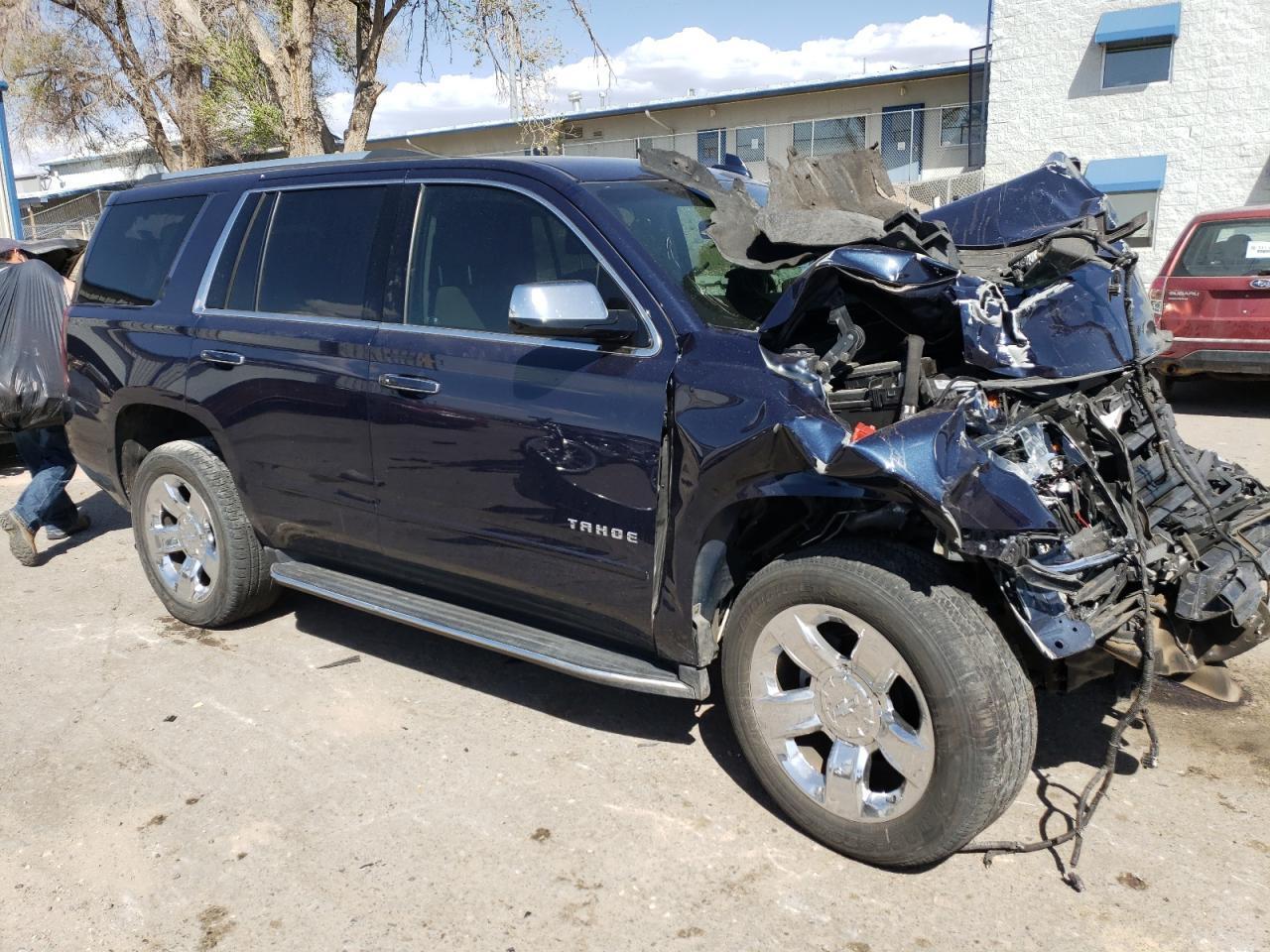 2019 Chevrolet Tahoe C1500 Premier - Image 4