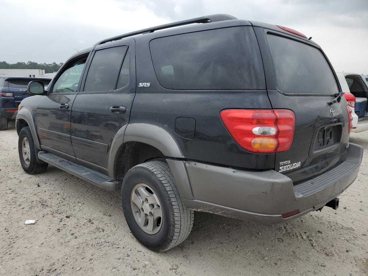 2003 Toyota Sequoia Sr5 - Image 2