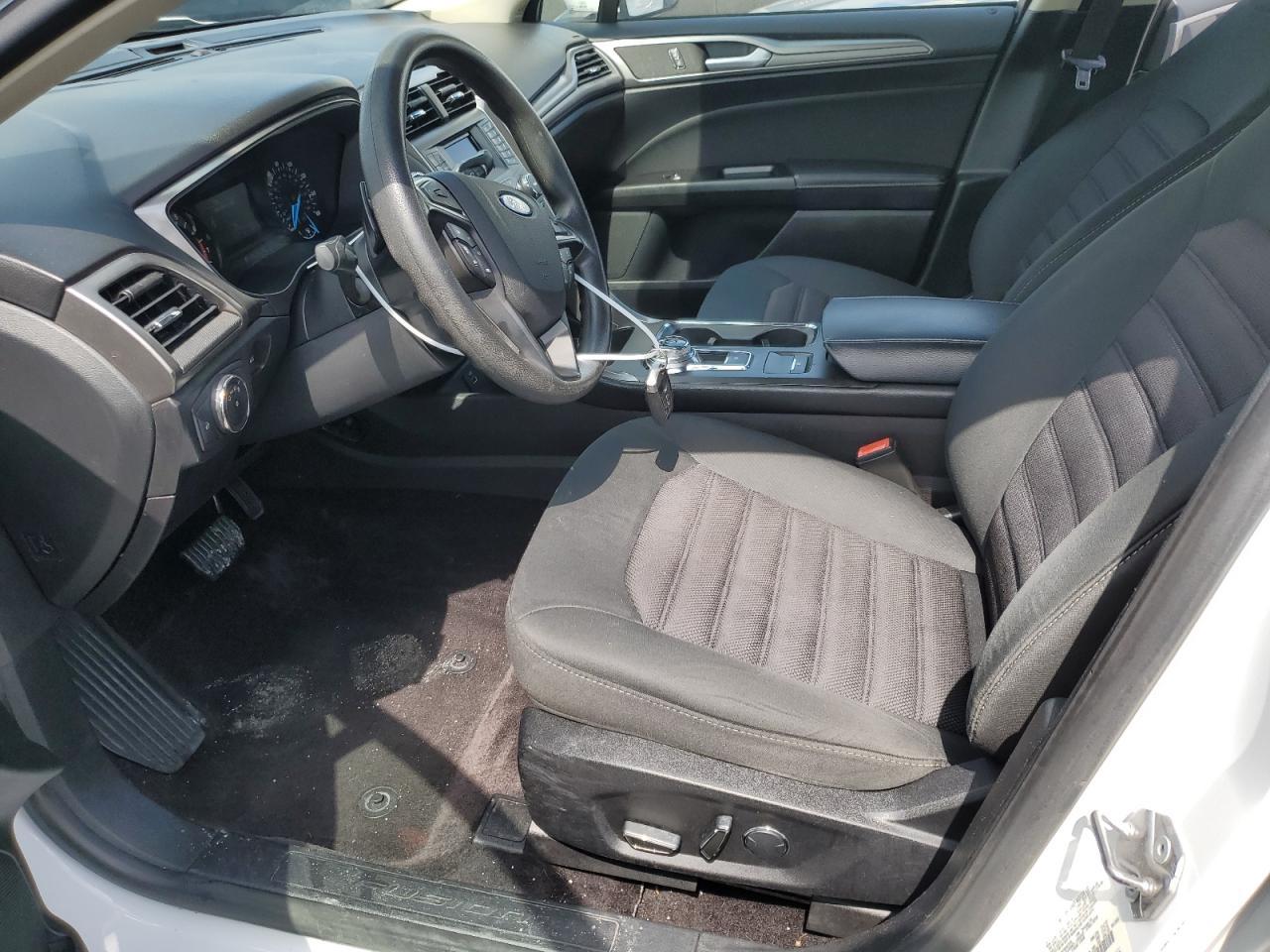 2017 Ford Fusion Se - Фото 7
