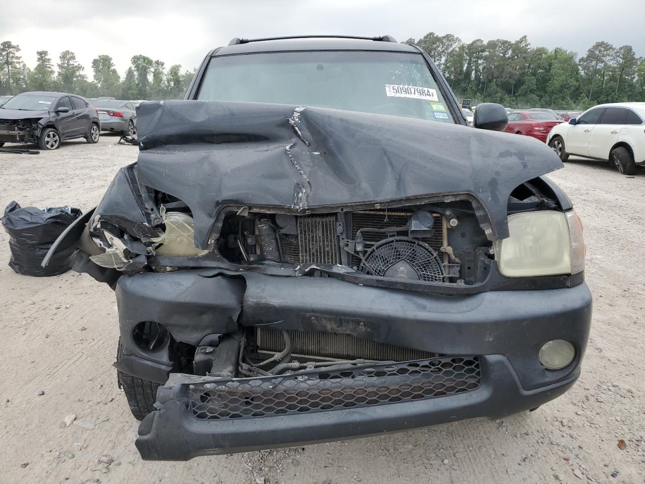 2003 Toyota Sequoia Sr5 - Image 5