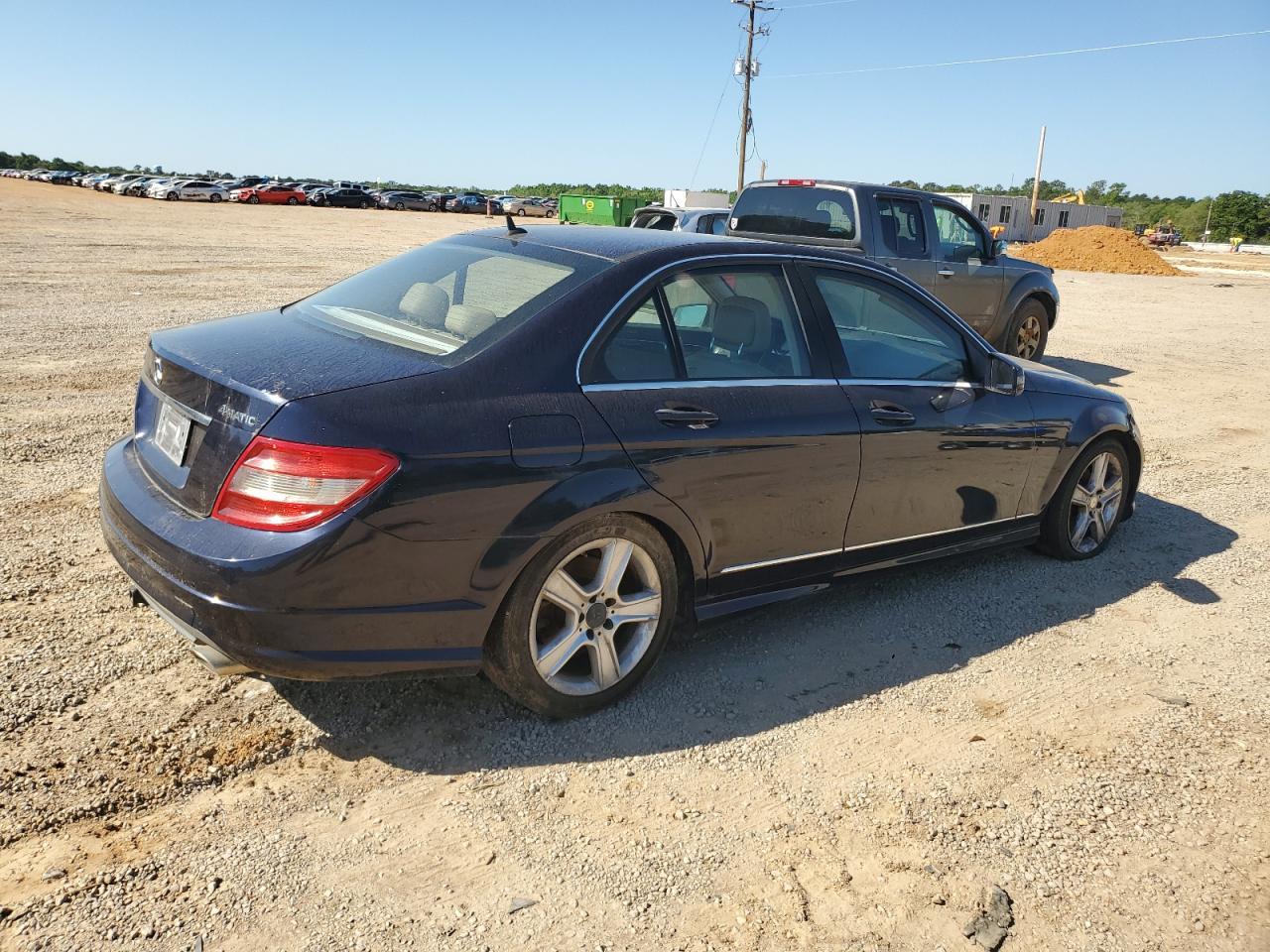2011 Mercedes-Benz C 300 4Matic - Фото 3