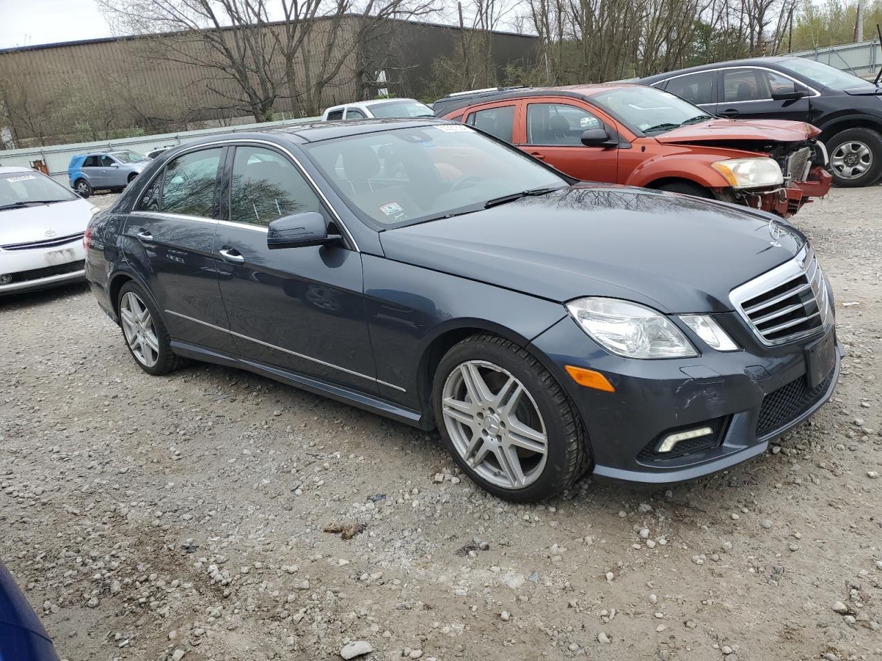 2010 Mercedes-Benz E 550 - Image 4