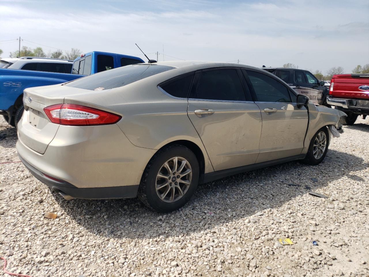 2016 Ford Fusion S - Фото 3