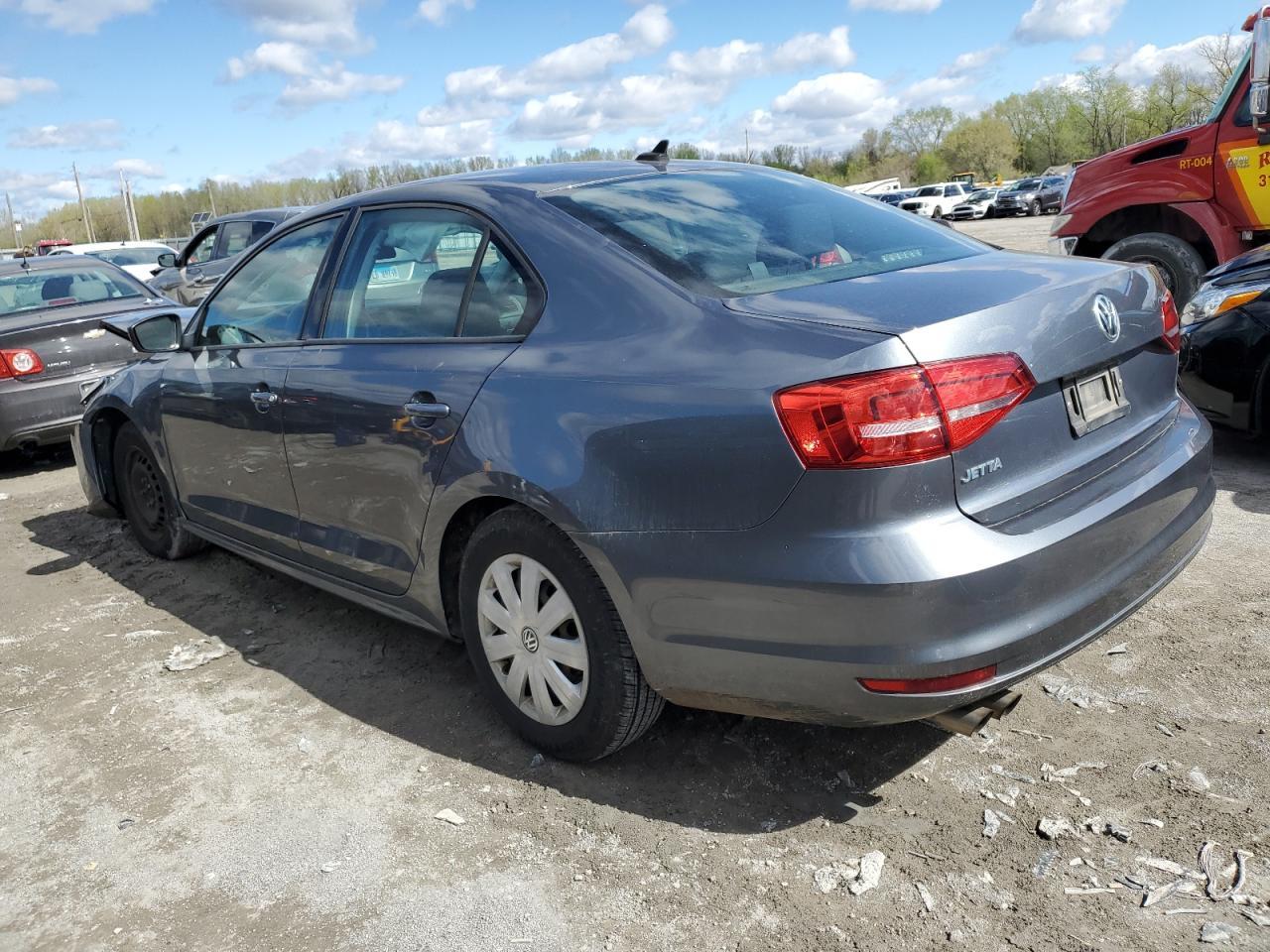2015 Volkswagen Jetta Base - Image 2