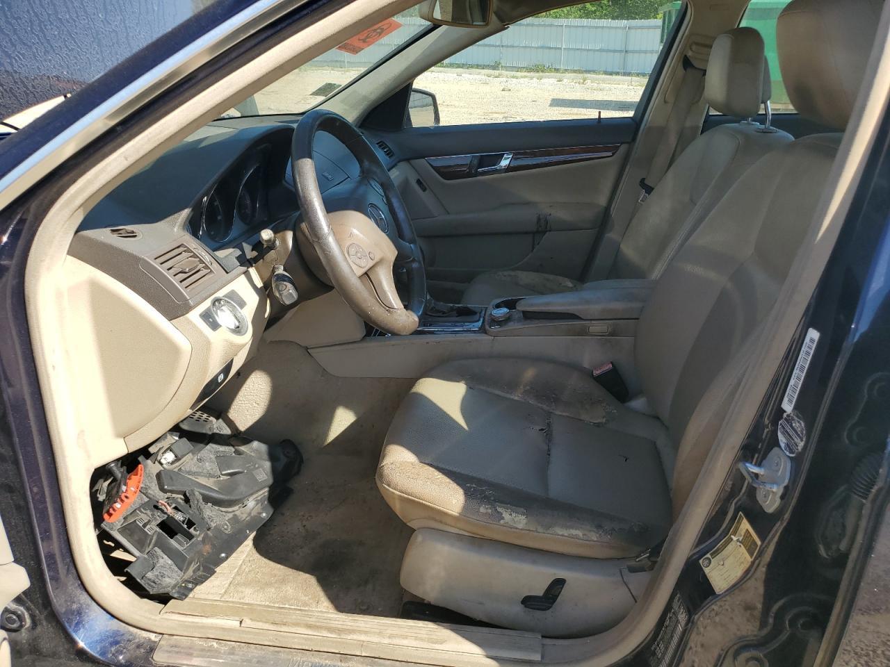 2011 Mercedes-Benz C 300 4Matic - Фото 7